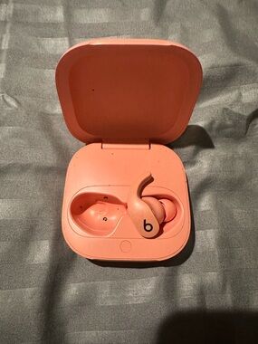 Beats Powerbeats Pro Wireless Earbuds/ Charging Case - Coral Pink